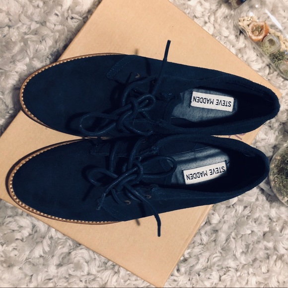 Steve Madden Shoes - Steve Madden Navy Suede Droid Oxfords